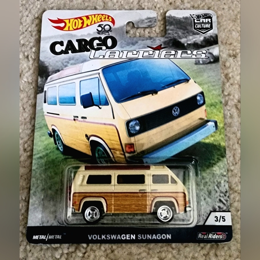 Hot Wheels Premium Cargo Carriers Volkswagen Sunagon